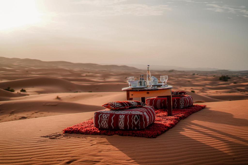 Desert Luxury Camp Morocco Hotell Merzouga Exteriör bild